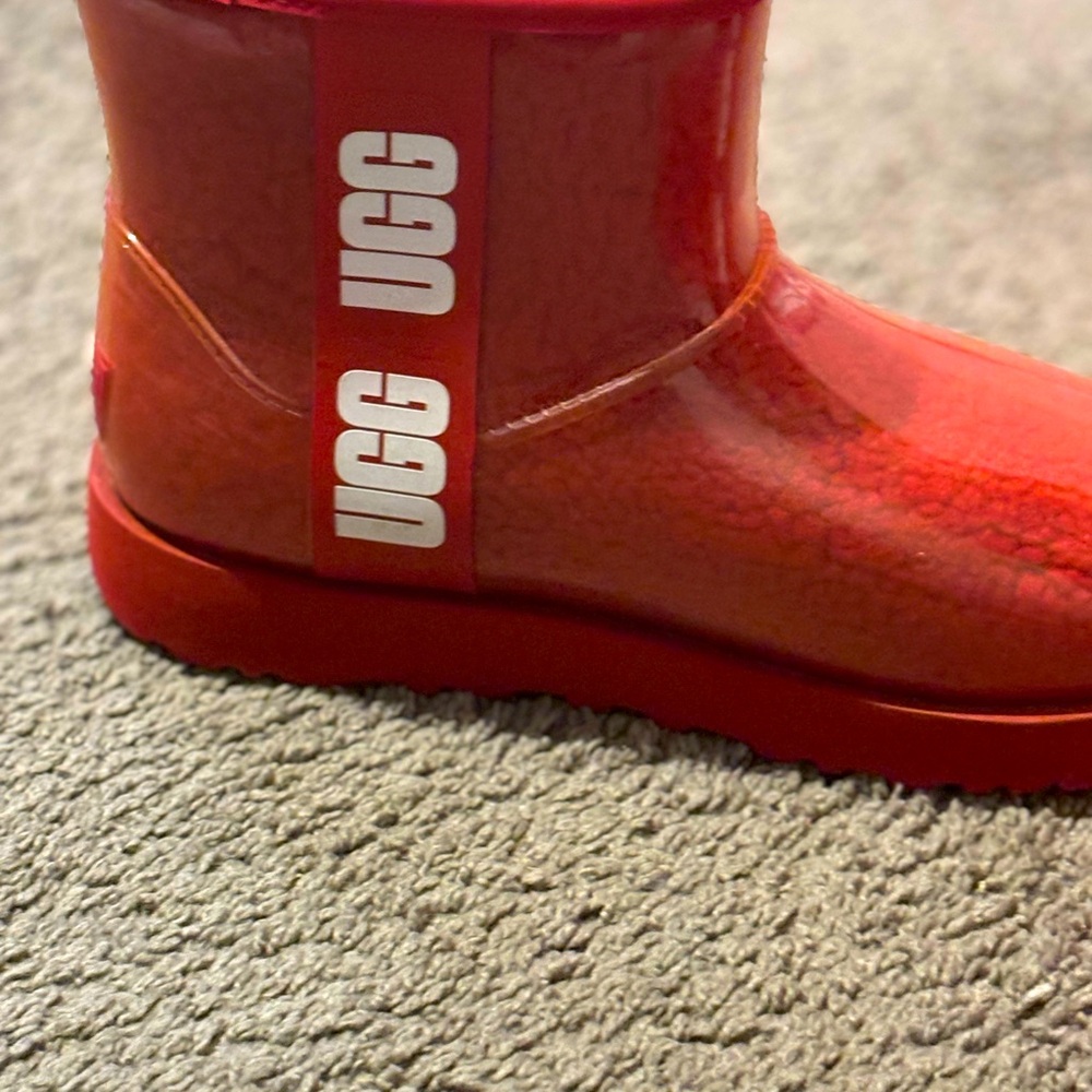 Red uggs